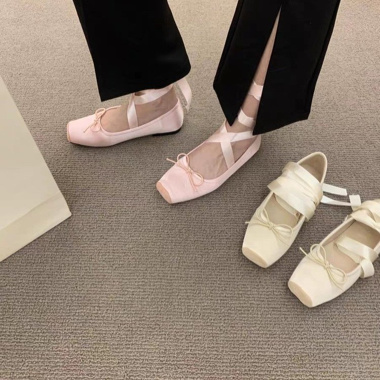 Vrouwen Flats Boog Marie Janes - Embroidery Design recensie en prijs